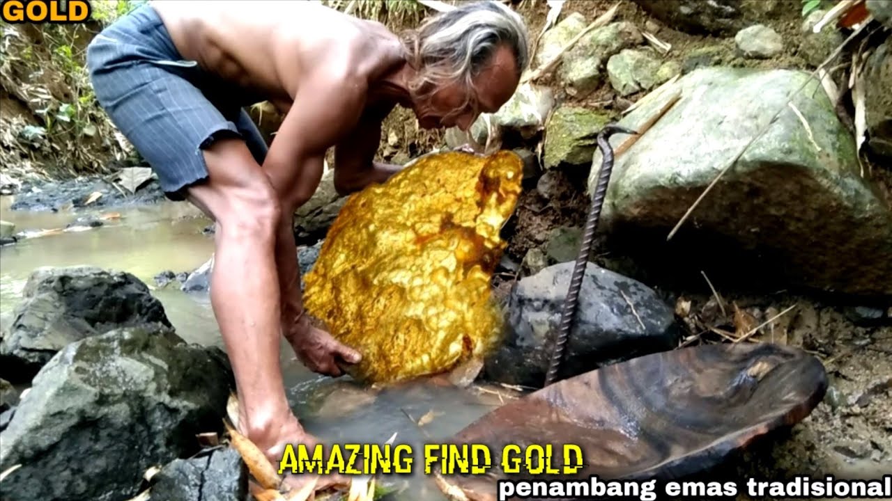 Finding Treasure Mountain's hidden treasure cave while crystal mining! -Amazing United State