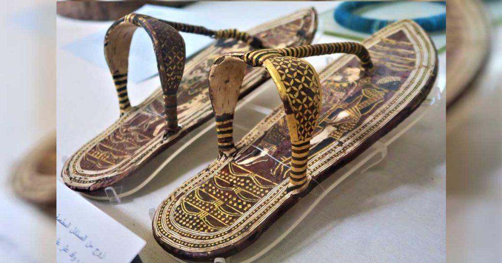 Pharaoh Footwear Revealed – Exhibit Showcases King Tut’s Ancient Sandals and the Intriguing History Behind – amazingsportsusa.com