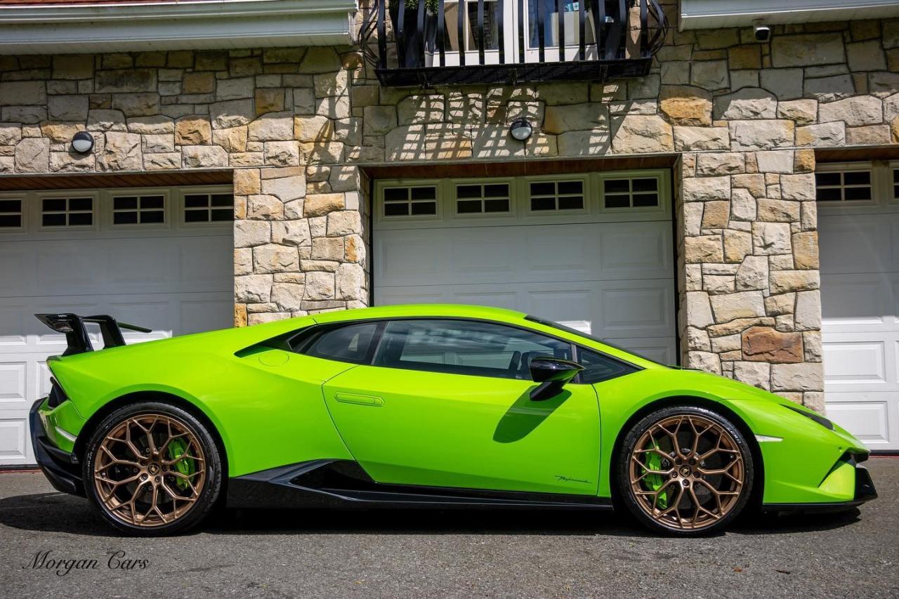 Meet the Lamborghini Huracán Performante LP640-4 – The Daily Worlds