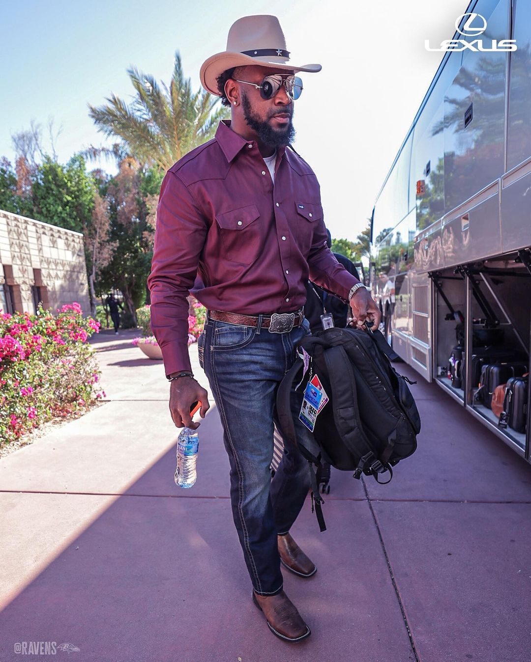 Discover the Irresistible Fusion of Urban Street Style and Contemporary Elegance Flaunted by Baltimore Ravens Players