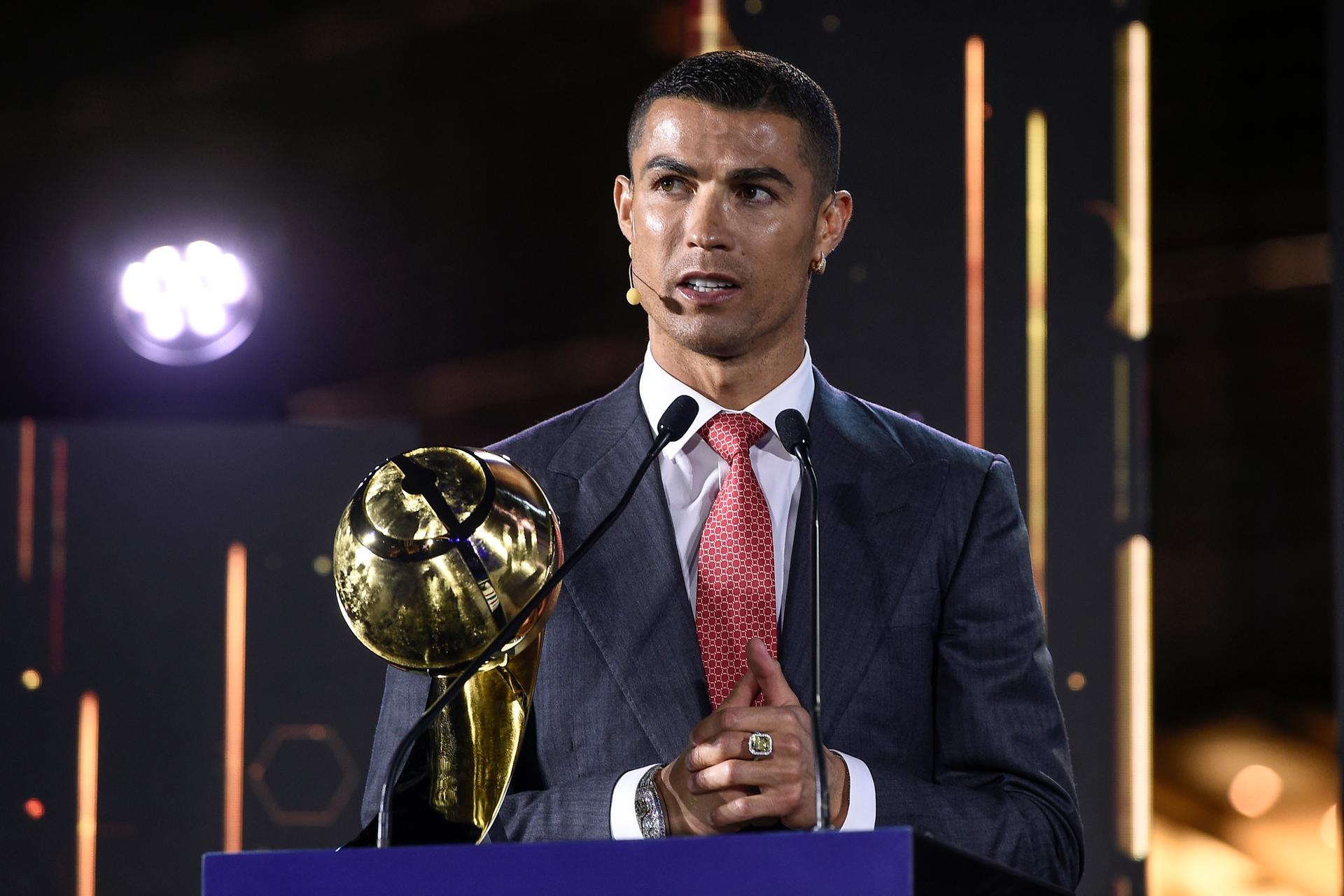 Cristiano Ronaldo voted Player of the Century at the Dubai Globe Soccer  Awards