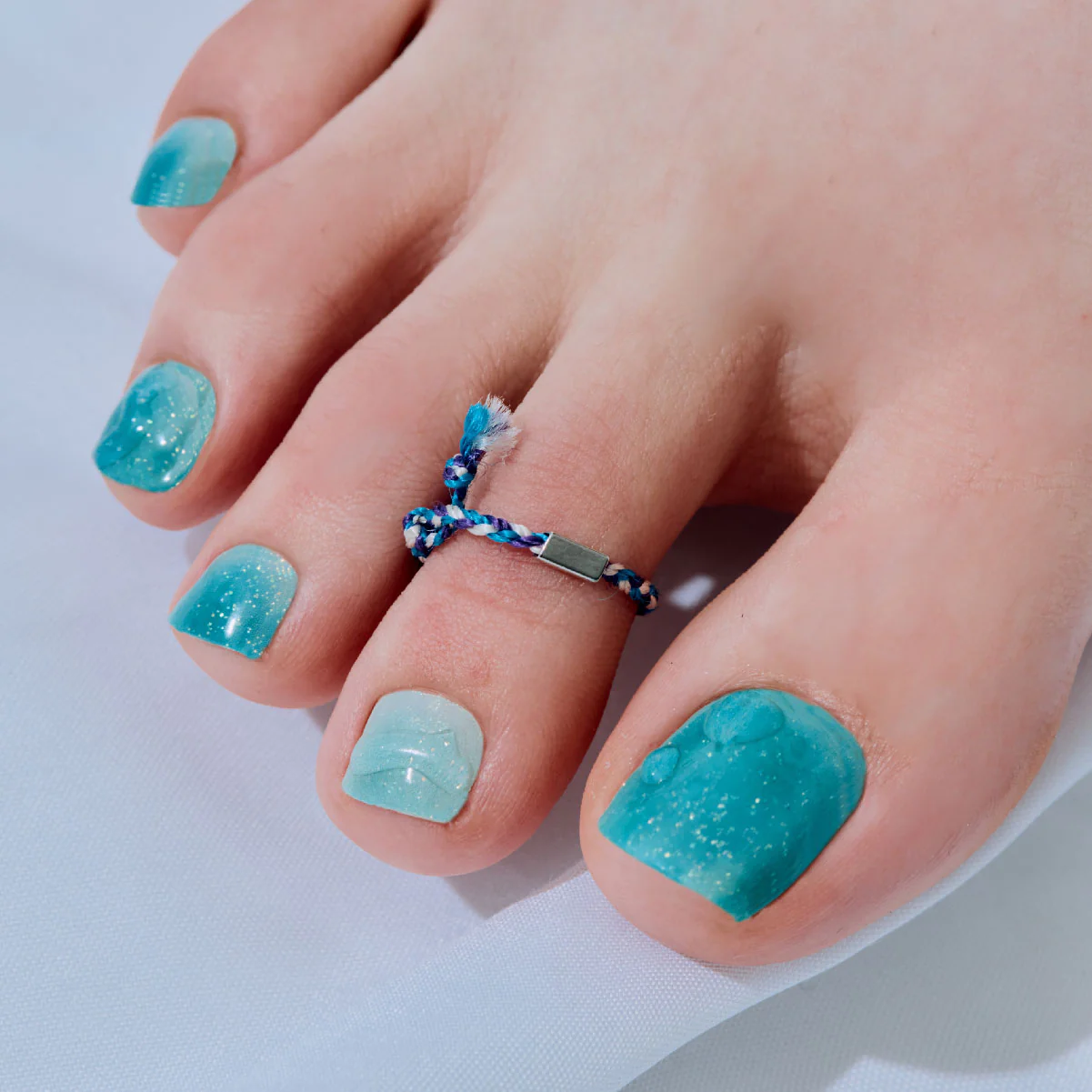 40 Cute, Beautiful and Trending Pedicure Patterns 2023 - sunflowerscianjur