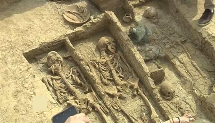 Ancient History & Archaeology "Thousands of Giants discovered in Caria"