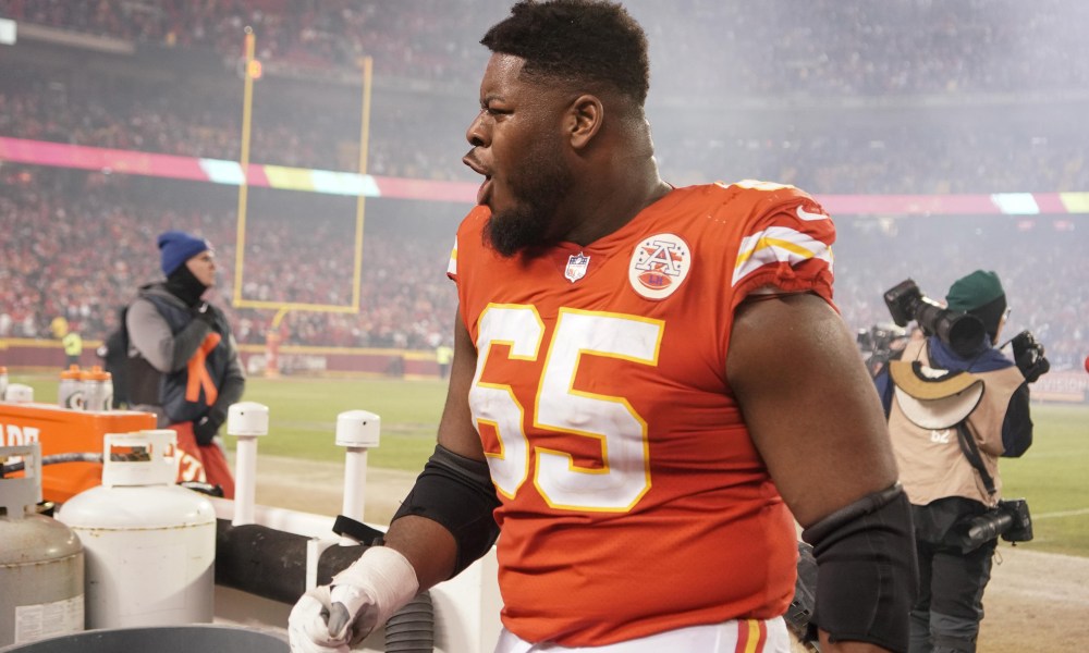 Chiefs guard Trey Smith: Backup offensive line 'doing a great job'