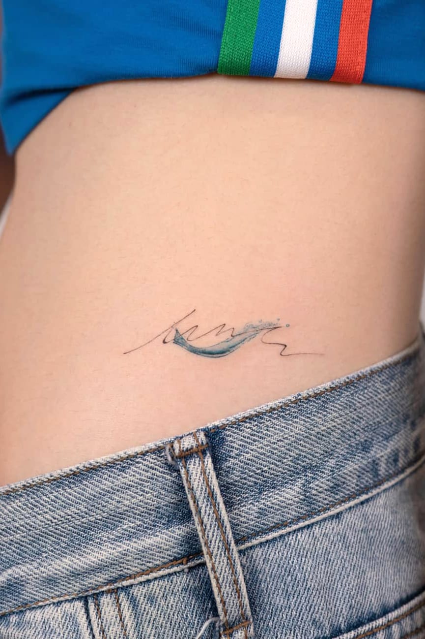 32 Gorgeous Wave Tattoo Designs You Should Try in 2023 – The Daily Worlds