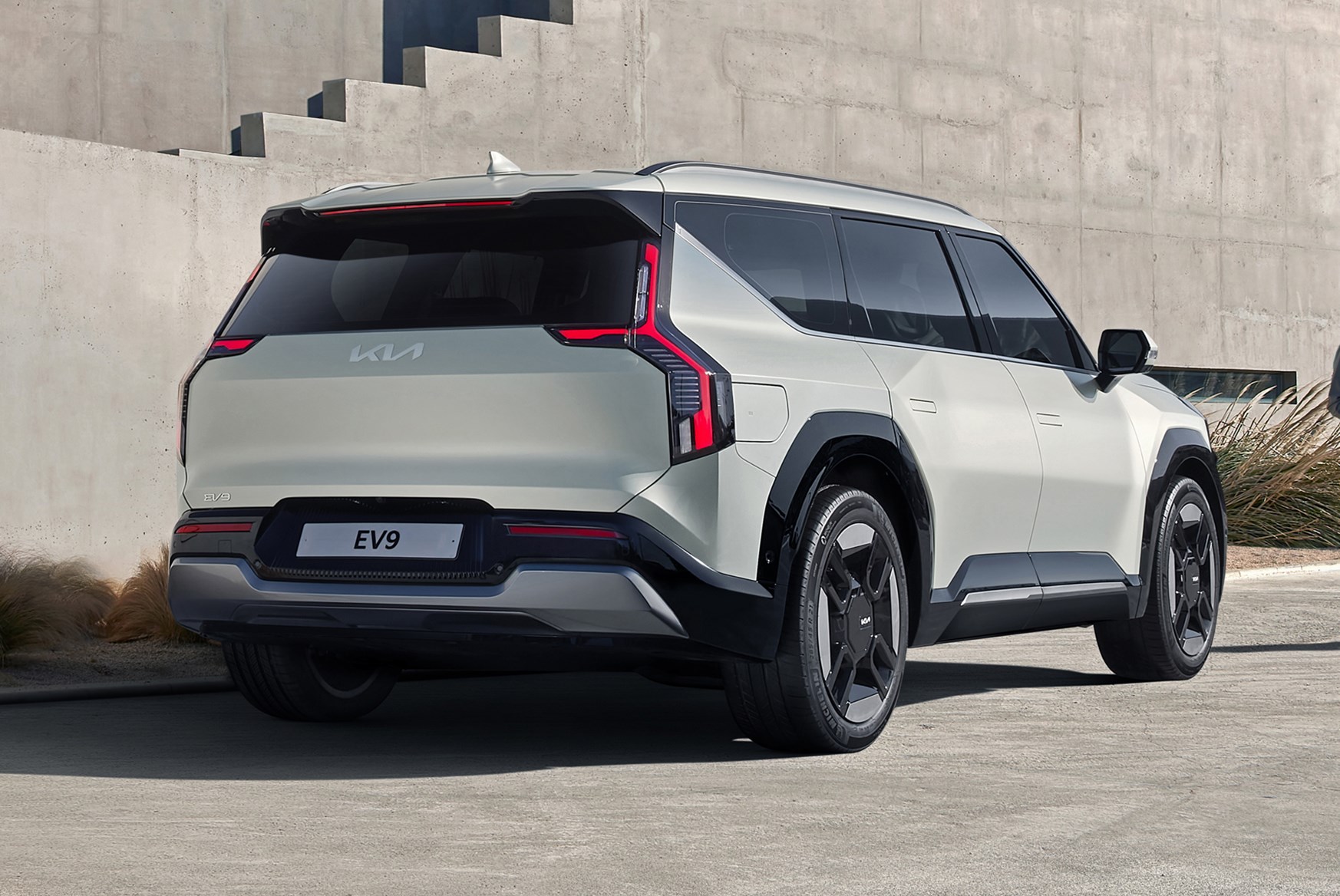 Kia's bold electric SUV that will seat seven: Seats swivel and recline so occupants can relax and chat while charging en route