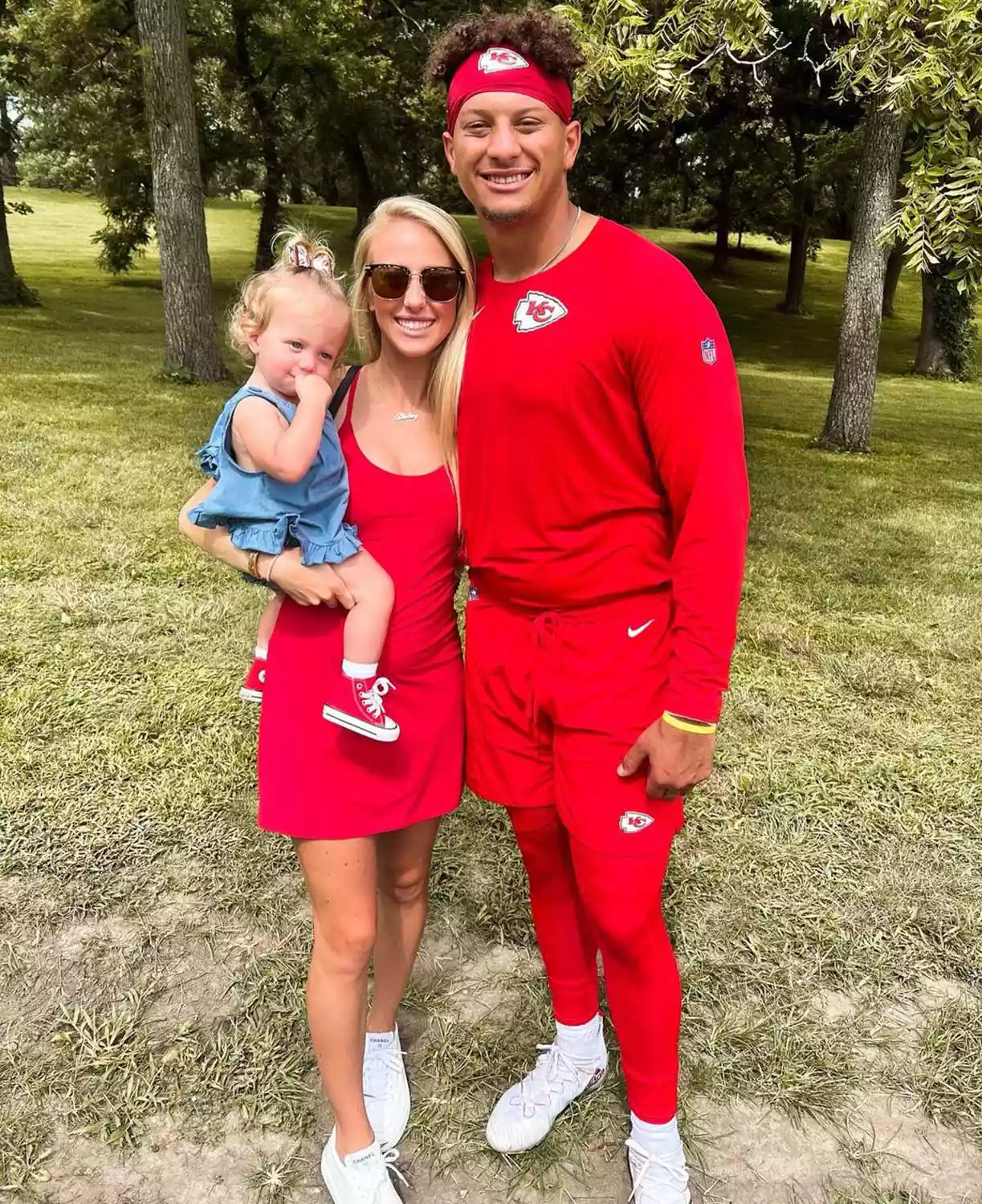 Brittany Mahomes Snaps Sweet Bedtime Cuddle Between Son Bronze and Daughter Sterling: 'Nothing Better' - Mnews