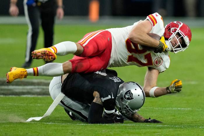 Travis Kelce, on Raiders' entertianment: 'Nobody does it like Vegas' | Kats  | Entertainment | Entertainment Columns