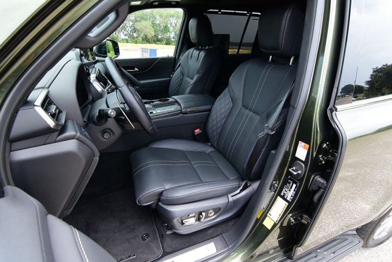 2022 lexus lx 600 ultra luxury front seats