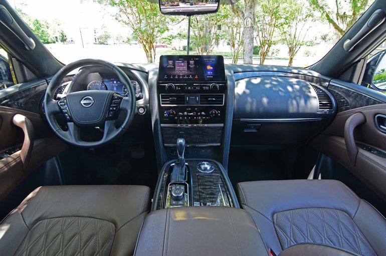 2022 nissan armada platinum awd dashboard