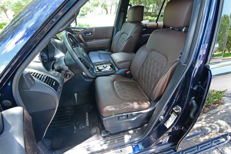 2022 nissan armada platinum awd front seats