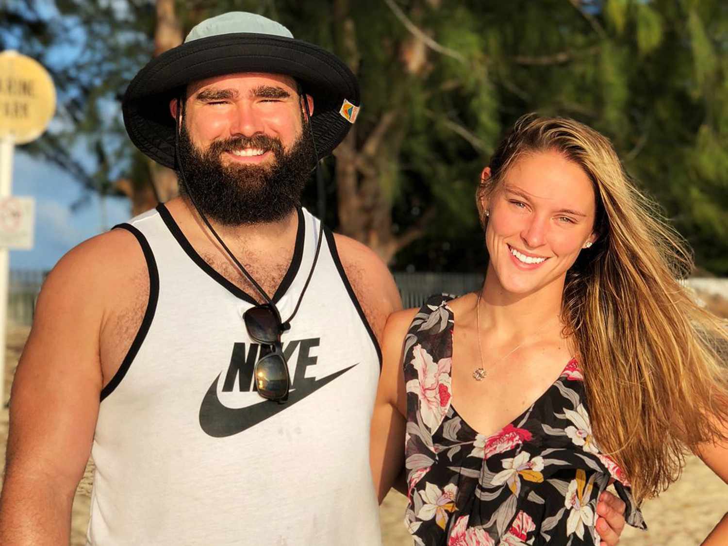 Beyond Super Bowl Triumphs – His Greatest Achievement is A Life of Champion with Wife Kylie Kelce – amazingsportsusa.com