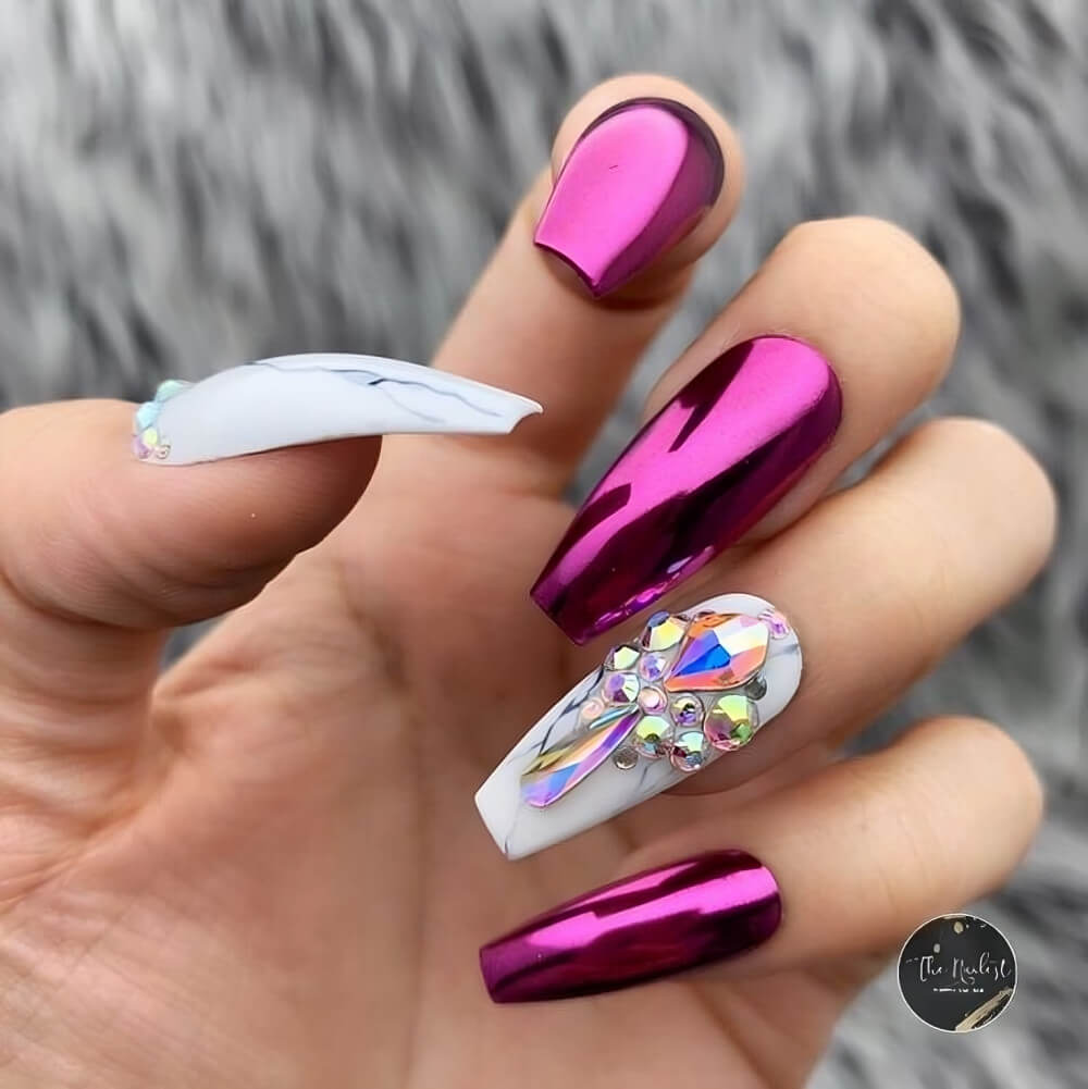 27 Breathtaking Chrome Nails For Your Special Night - 169