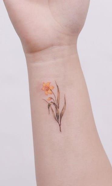 Daffodil Tattoos: Meanings, Tattoo Designs & Ideas | Daffodil tattoo,  Beautiful flower tattoos, Flower tattoos