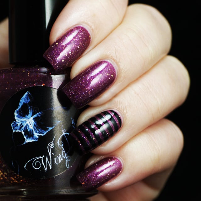 Plum nails with black
