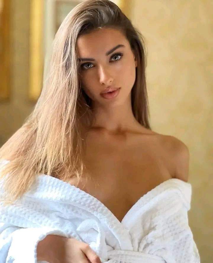 Model Liza Kovalenko