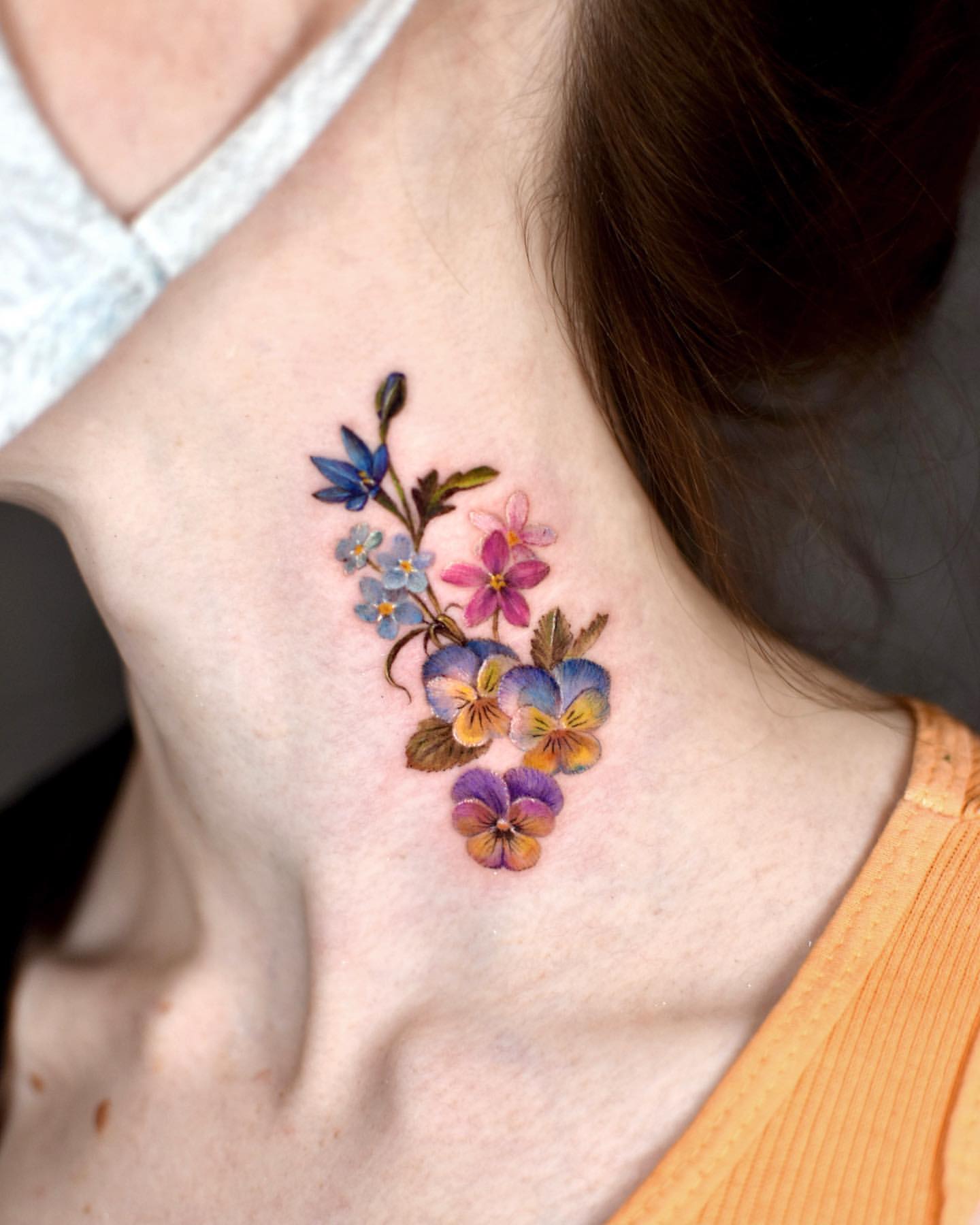 33 Fantastic Throat Tattoo Ideas for Women in 2024