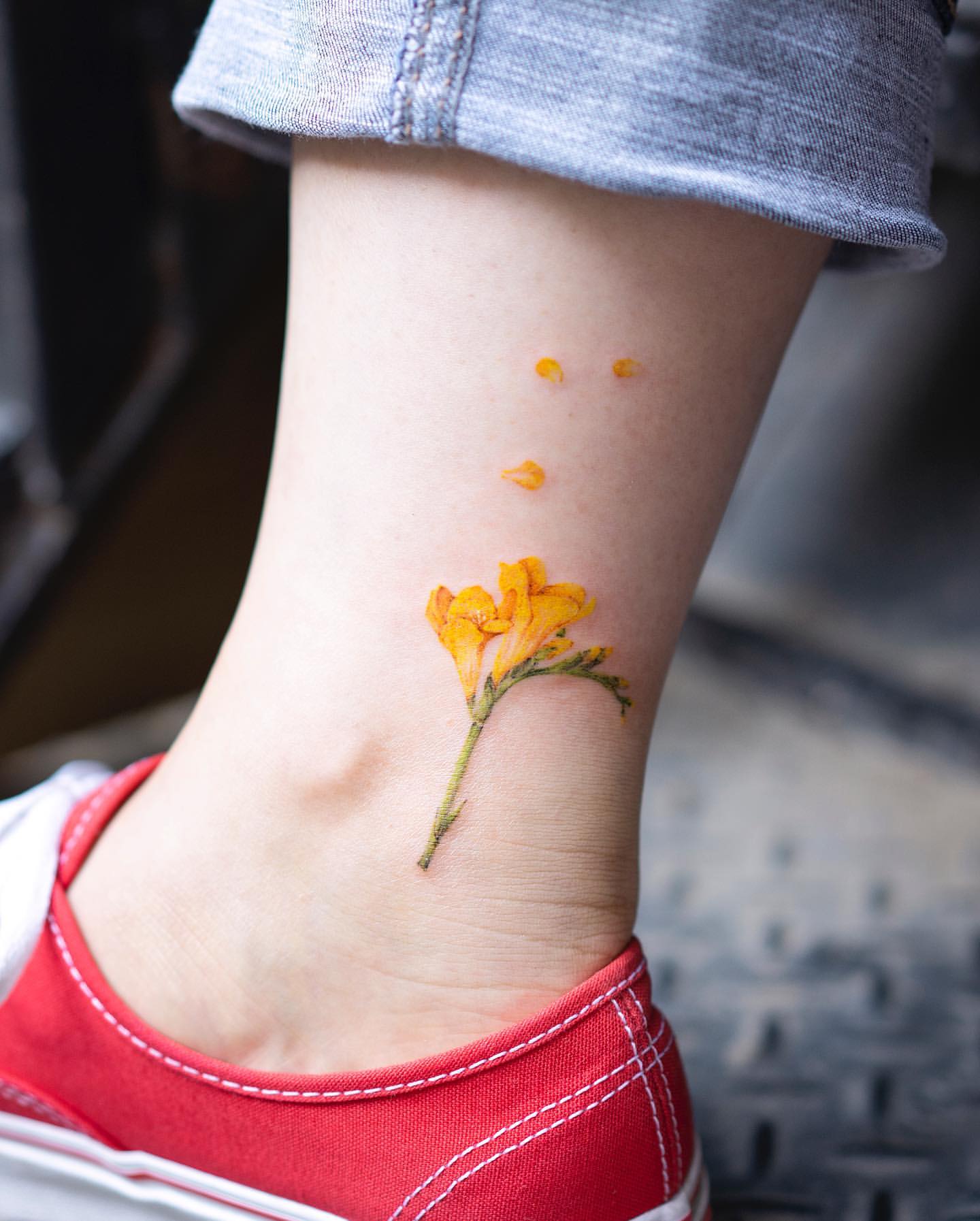 33 Amazing Ankle Tattoos for Women in 2024