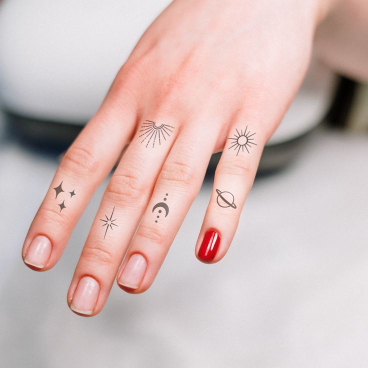 Space Finger Tattoos | Finger tattoos, Hand and finger tattoos, Small hand  tattoos